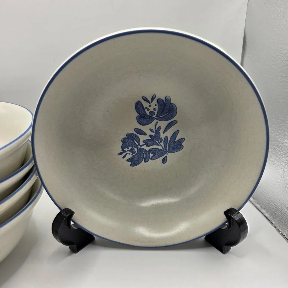 Pfaltzgraff Yorktowne Cereal Bowls Set of 5 Blue Floral Stoneware Grey USA Made